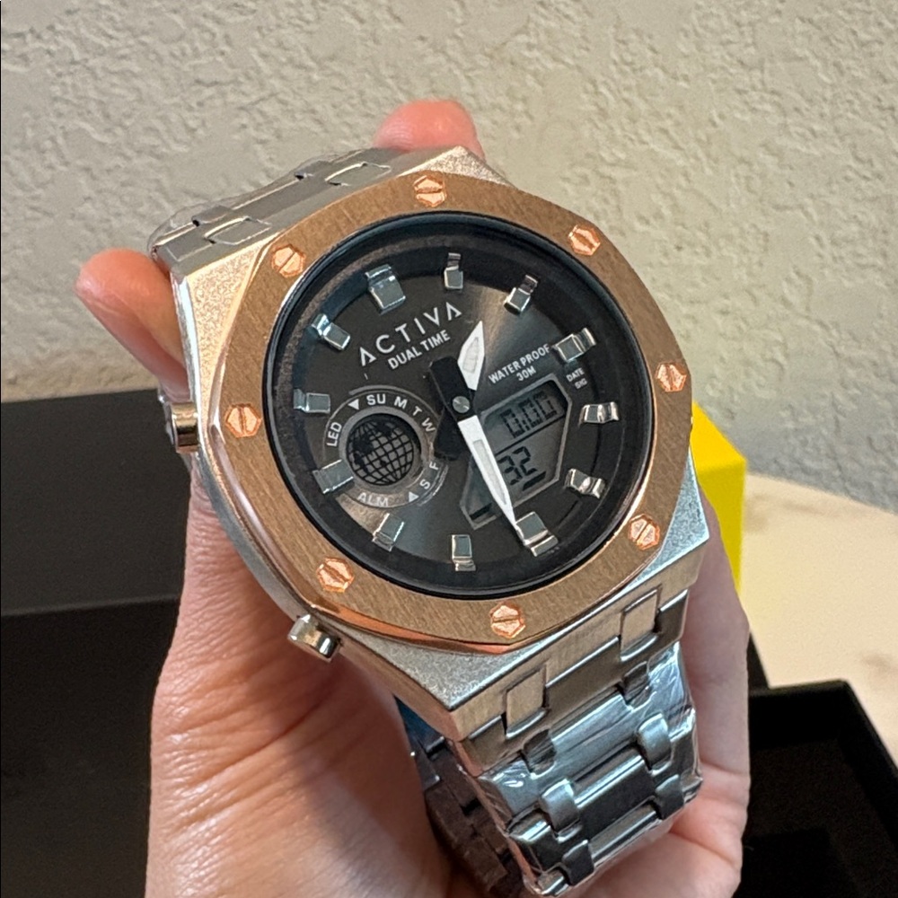 NWT Activa X Invicta Digital Unisex Watch - 45.5mm, Silver - Picture 9 of 10